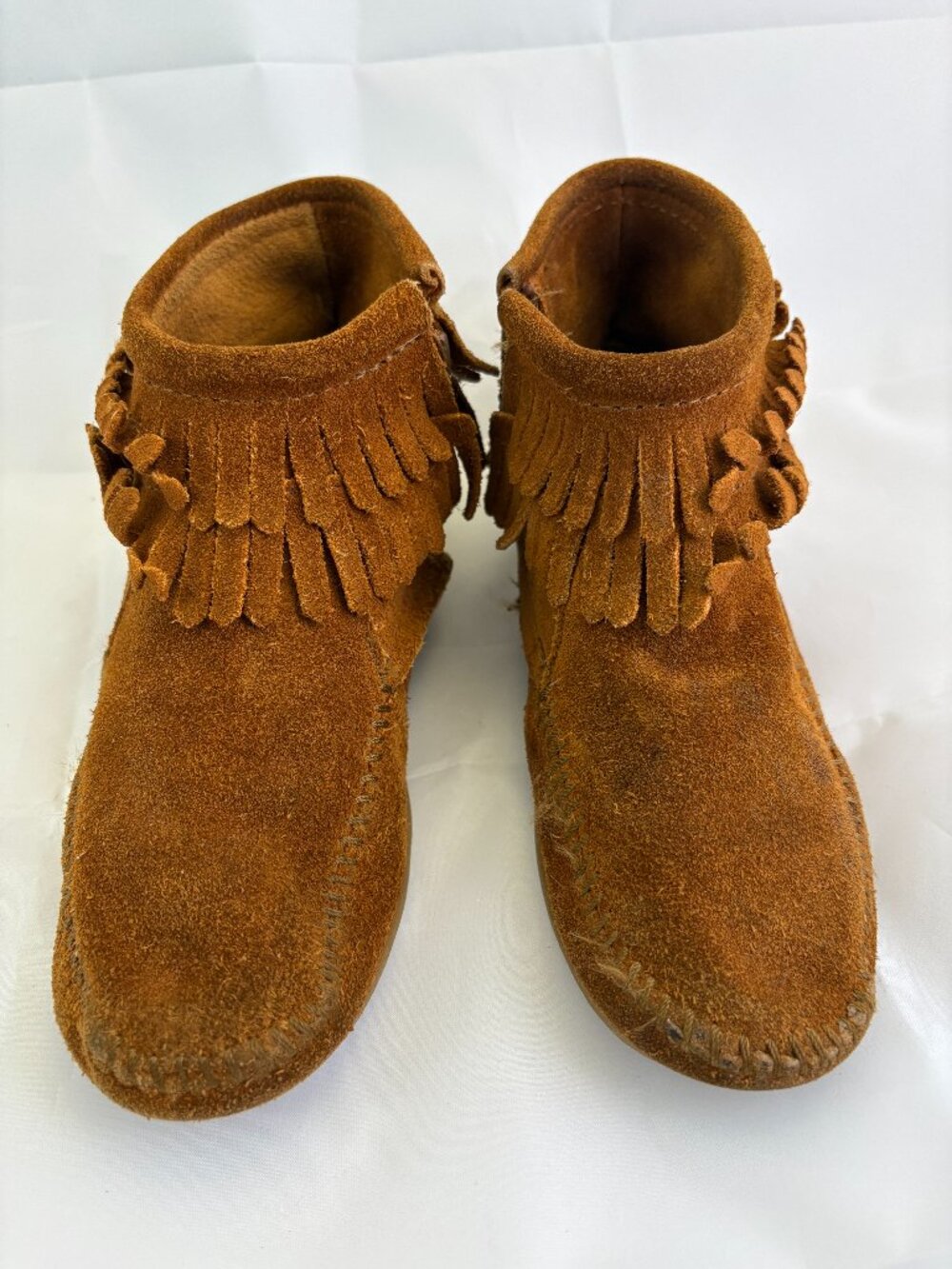 Minnetonka Brown Suede Double Fringe Moccasin Ankle Boots Womens ~Size 7